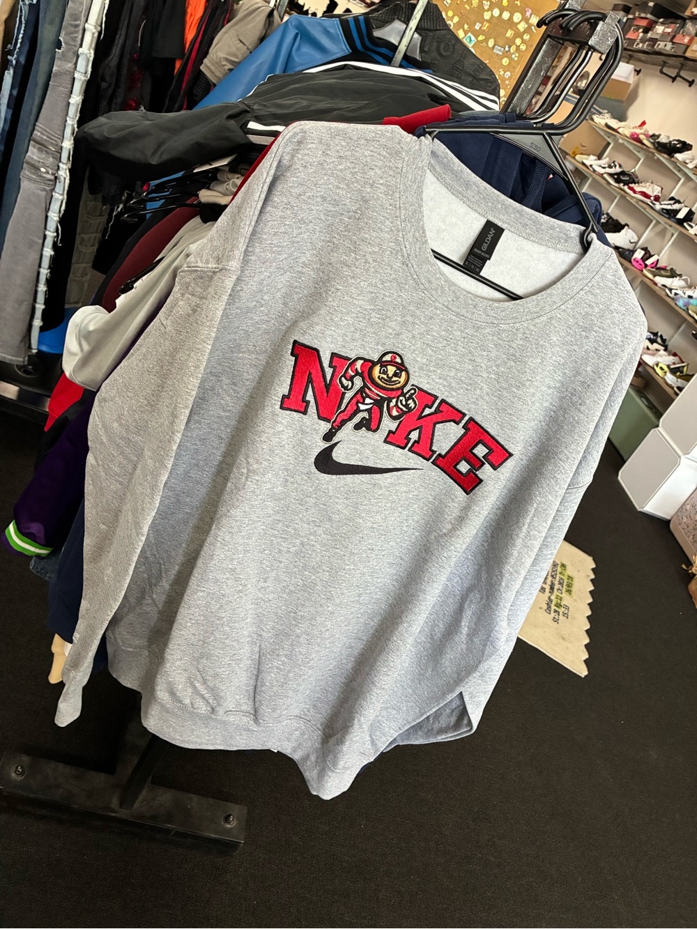 Men’s Custom Gildan OHIO State Buckeyes Crew Neck Sweatshirt New No Tags SZ XL